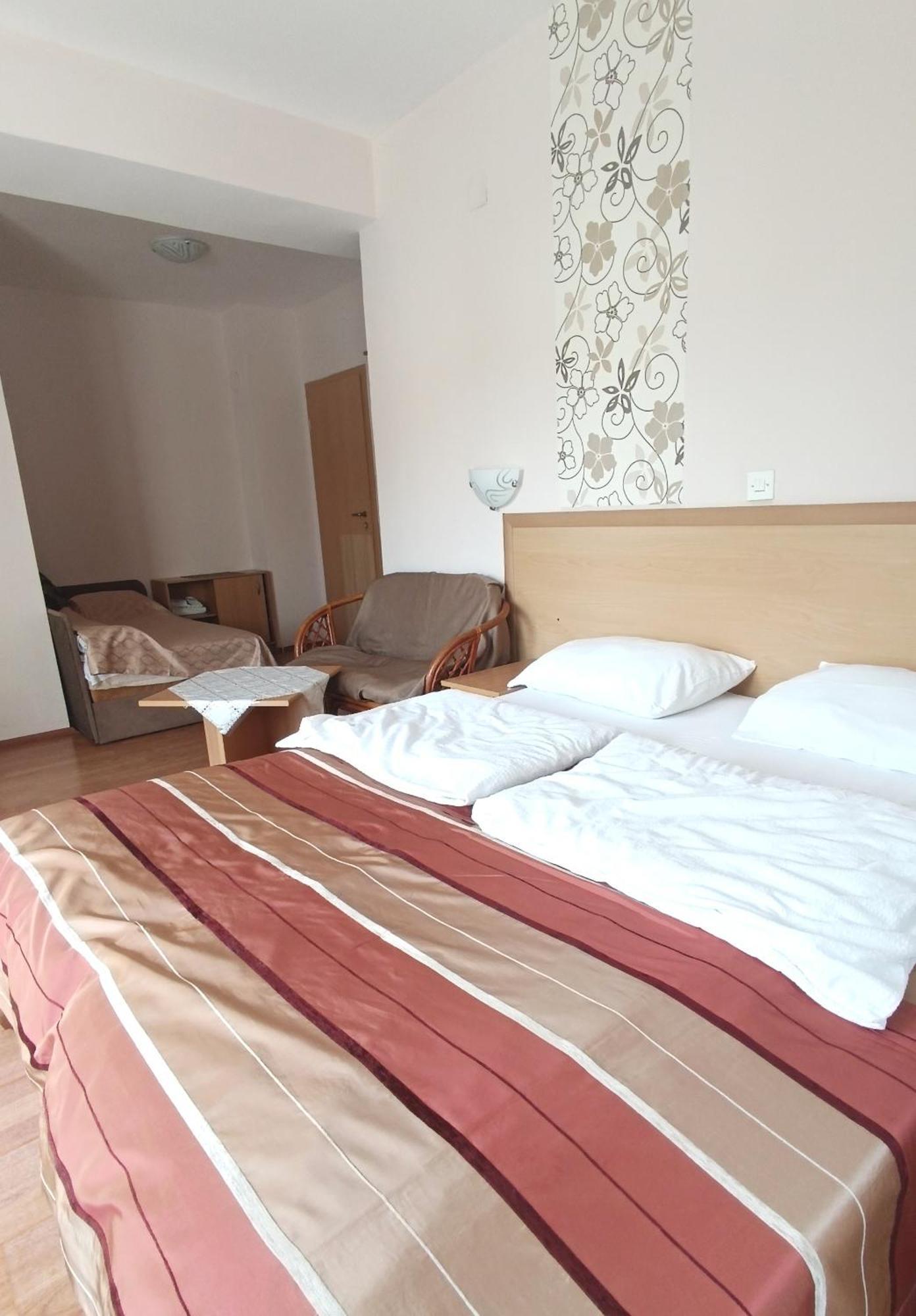 De Lux Apartments Kosta Center โอครีด ภายนอก รูปภาพ
